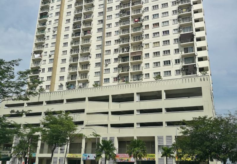 Alam Idaman Service apartment for sale at Shah alam