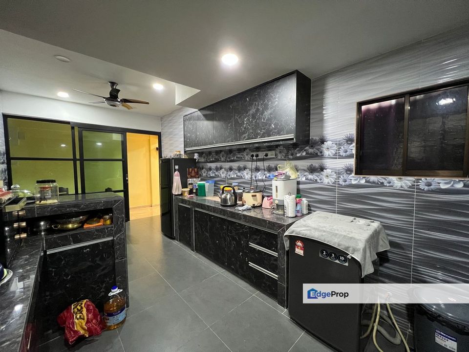 Vista bayu Apartment for sale at klang, Selangor, Klang