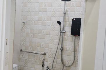 Double Storey Conner lot for sale at Bandar Putra klang