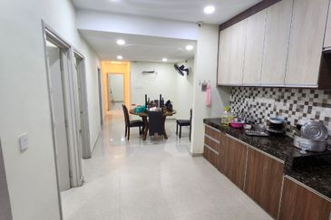 Double Storey Conner lot for sale at Bandar Putra klang