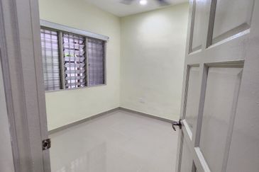 Double Storey Conner lot for sale at Bandar Putra klang