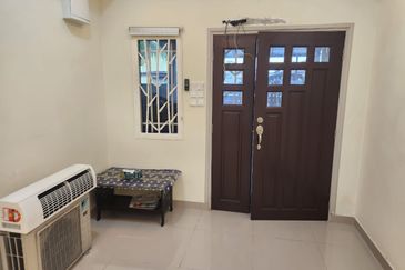 Double Storey Conner lot for sale at Bandar Putra klang