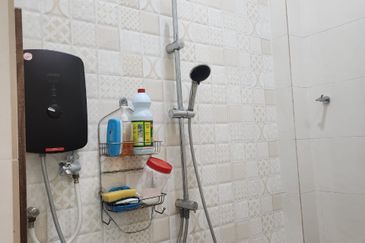 Double Storey Conner lot for sale at Bandar Putra klang