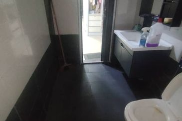 Double Storey Conner lot for sale at Bandar Putra klang