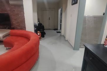 Double Storey Conner lot for sale at Bandar Putra klang