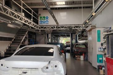 Light industry for sale at Pandamaran 