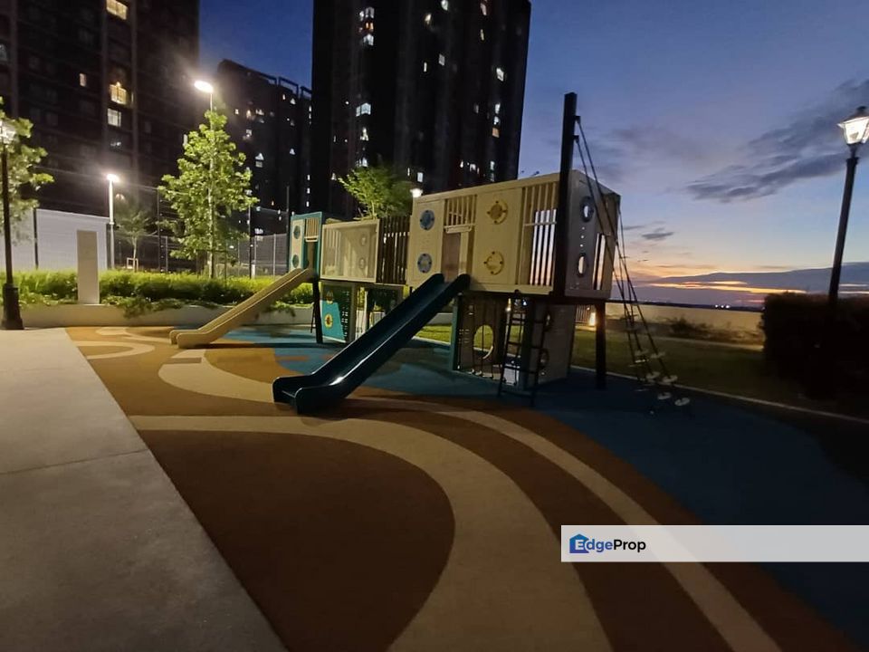 The Tresor Gravit8 Condominium for rental , Selangor, Klang