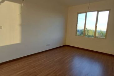 The Tresor Gravit8 Condominium for sale 