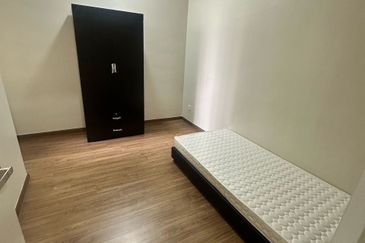 The Tresor Gravit8 Condominium for rental at Bandar Bayuemas klang 