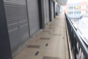 Commercial Retail Shop for sale at Klang 