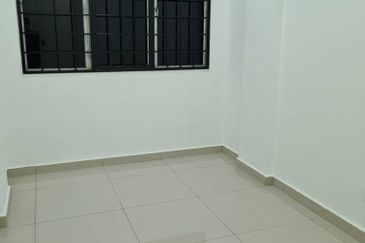 Impian Sentosa Apartment for Sale at klang 