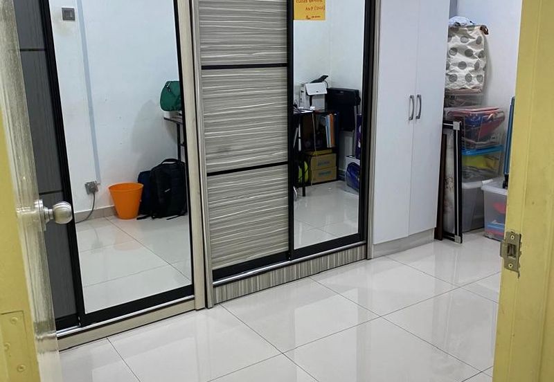 Impian Sentosa Apartment for Sale at klang 