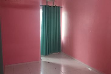 Double Storey End lot for Rental at Taman Plumeria Jenjarom banting 