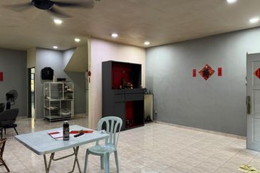 Double Storey house for sale at Taman sejati klang 