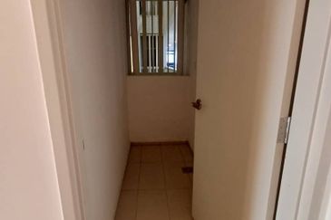 The Tresor @ Gravit 8 *