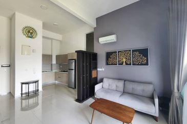 Gravit8 @ Klang South