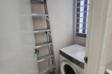 Gravit8 @ Klang South