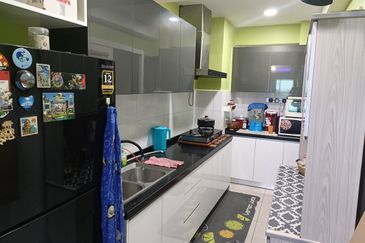 Palm Garden Apparment for sale at klang