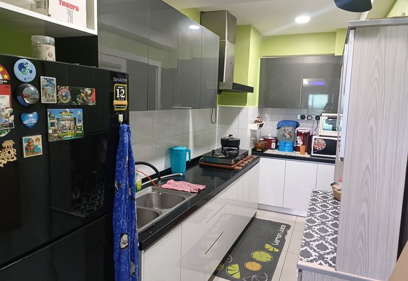 Palm Garden Apparment for sale at klang