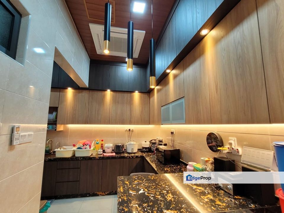 Semi -D Cluster for sale at Canary Garden  Bandar Bestari Klang, Selangor, Klang