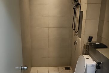 Double Storey house for sale Robin Rimbayu Telok Panglima Garang 