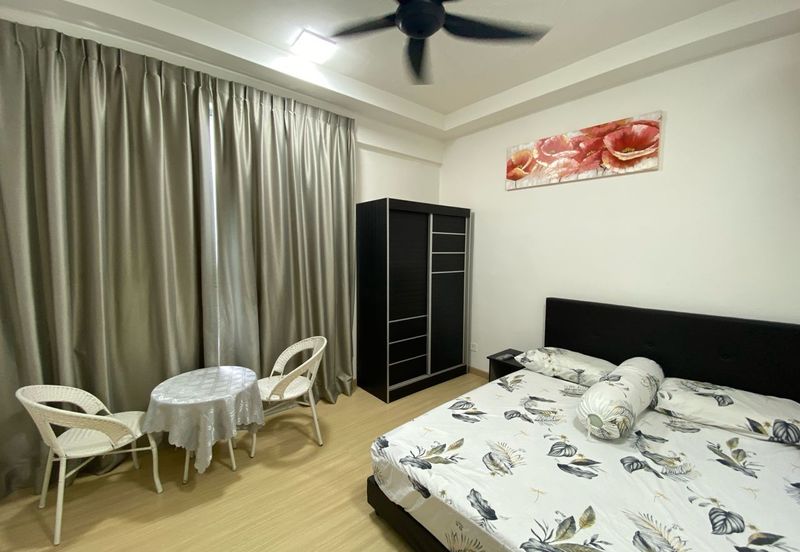 Adria Residence @ Gravit8