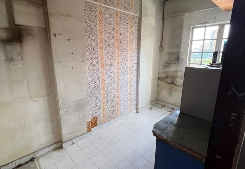 Desa Mentari flat for sale at Petaling Jaya Selangor 