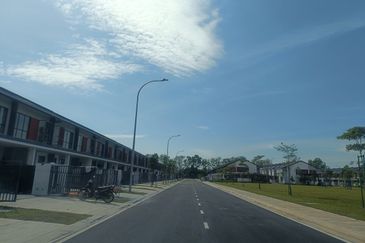 Brand New house Double Storey for sale at Bukit Raja Klang 