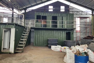 FACTORY AND WAREHOUSE FOR RENTAL AT KLANG 