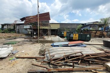 VACANT LAND FOR RENTAL AT KAMPUNG JAWA KLANG 