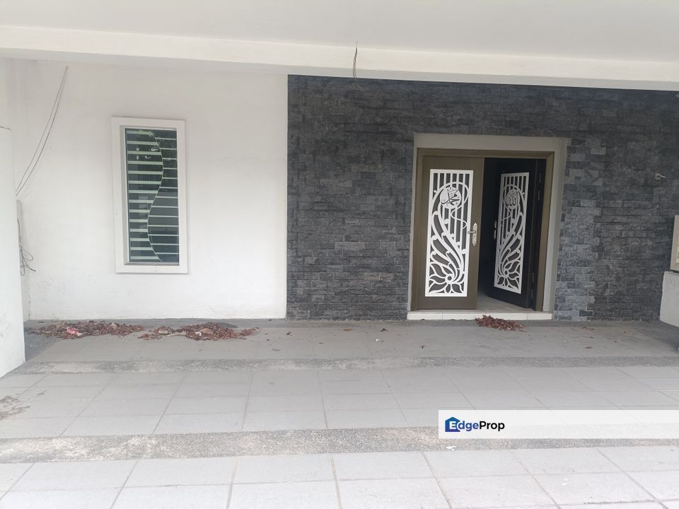 Double Storey house for sale at Shah alam , Selangor, Shah Alam