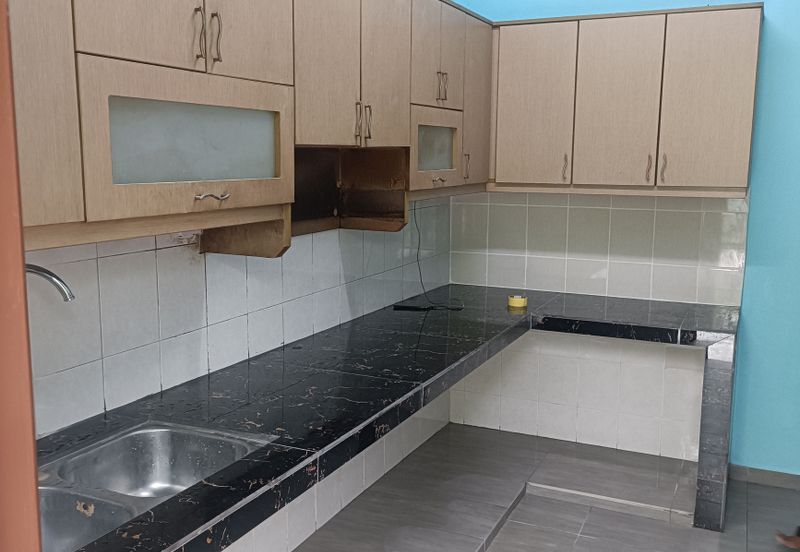 Double Storey house for Rental at klang