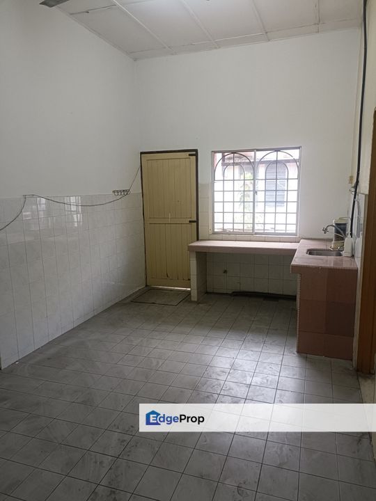 Single Storey house for sale at Taman mesra klang , Selangor, Klang