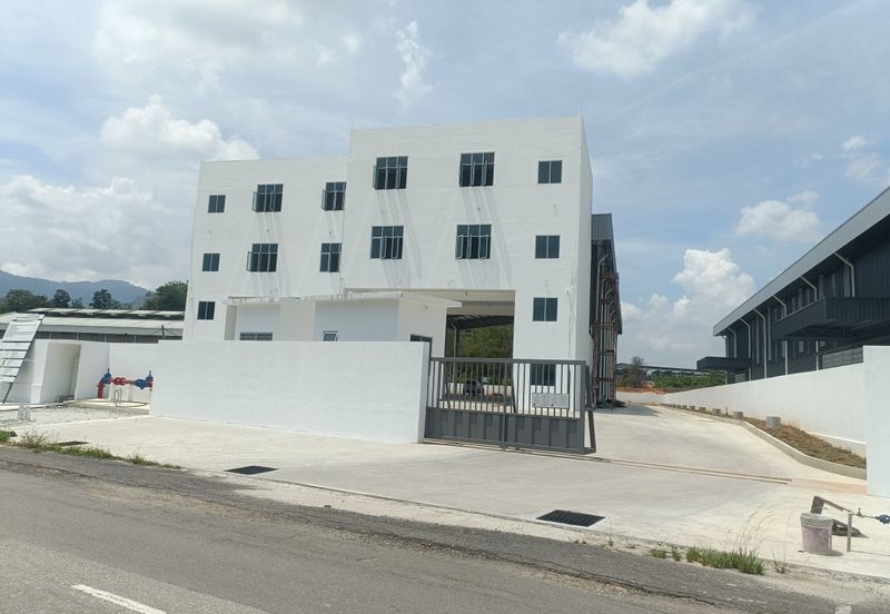 LAMAN SERENDAH