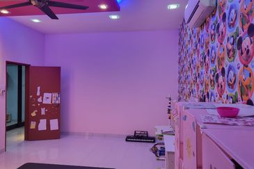 Double Storey Semi D for Sale at Bandar Park Land Klang