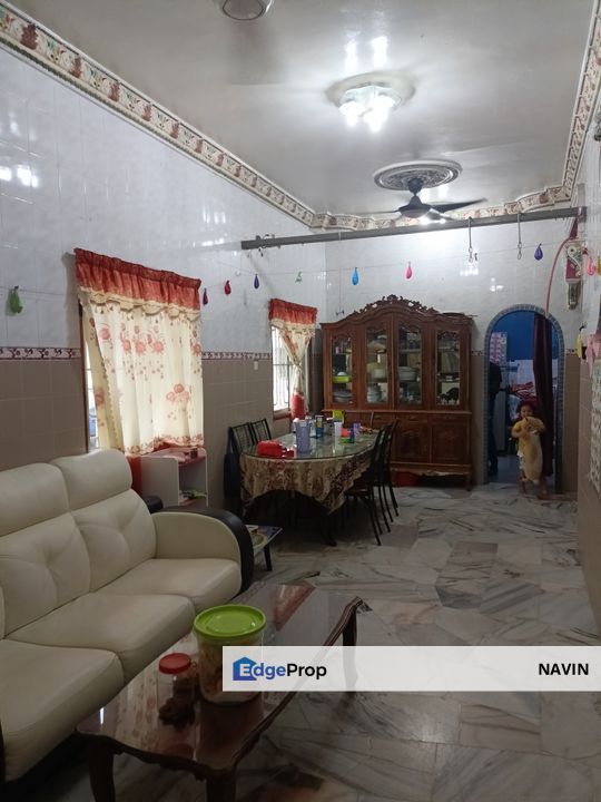 Single Storey house for sale at Taman Menara maju Klang for Sale RM400,000 By NAVIN EdgeProp.my