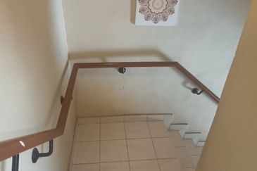 Double Storey house for sale at Damai Perdana Cheras 