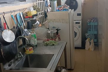 Double Storey house for sale at Damai Perdana Cheras 