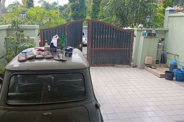 Double Storey house for sale at Damai Perdana Cheras 