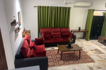 Double Storey Conner Lot for sale at Taman Sri andalas klang