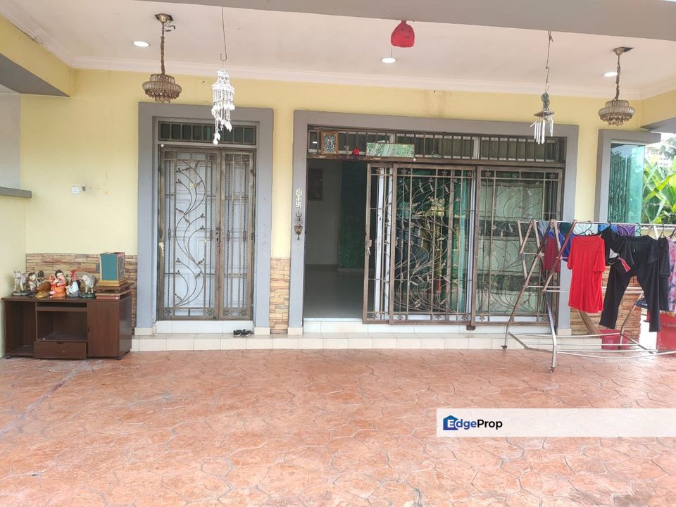 Double Storey Semi Detached for sale at Banting, Selangor, Banting