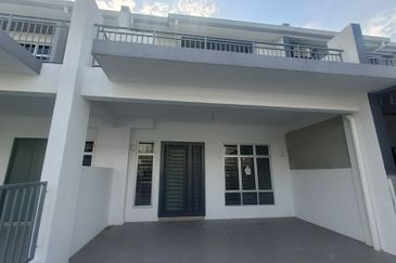 Bandar Mahkota Banting (Brooklands)