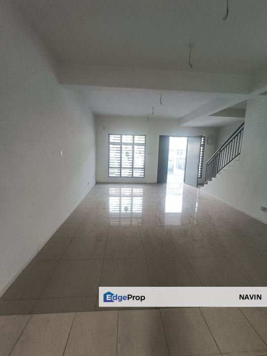 Double Storey house for sale at Banting, Selangor, Banting