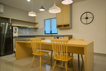 Duduk Seruang/Amber Residence/The Parque/Tropicana Aman 1/Geo Bukit Rimau/Gaya Resort Homes, partly furnished and fully furnished ,more unit ready 