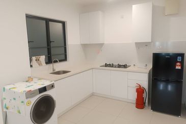 Duduk Seruang/Amber Residence/The Parque/Tropicana Aman 1/Geo Bukit Rimau/Gaya Resort Homes, partly furnished and fully furnished ,more unit is ready 