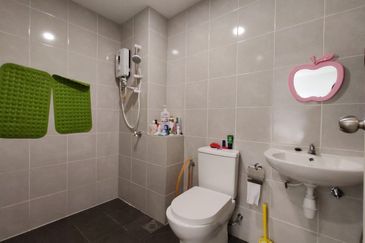 Duduk Seruang/Amber Residence/The Parque/Tropicana Aman 1/Geo Bukit Rimau/Gaya Resort Homes, partly furnished and fully furnished ,more unit is ready 