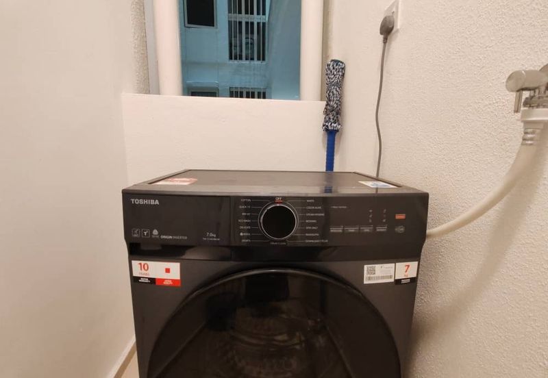 The Tresor @ Gravit 8 *