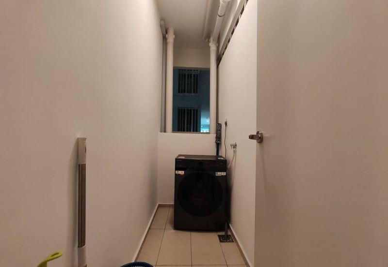 The Tresor @ Gravit 8 *