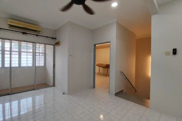 Sungai Congkak Townhouse for rent 