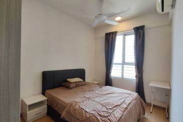 Gravit8 @ Klang South